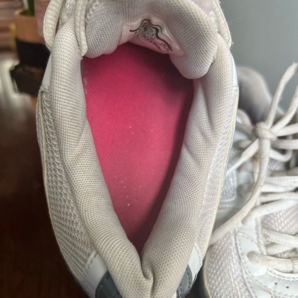 Nike | white Reax Run 5 athletic shoes - 9.5 - Picture 10 of 10